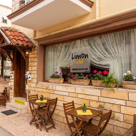 Lımon Otel Foça Exterior foto